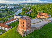 Photo of Gediminas Castle Tower, overlooking the city of Vilnius. Photo by Augustas Didzgalvis, CC BY-SA 4.0.
